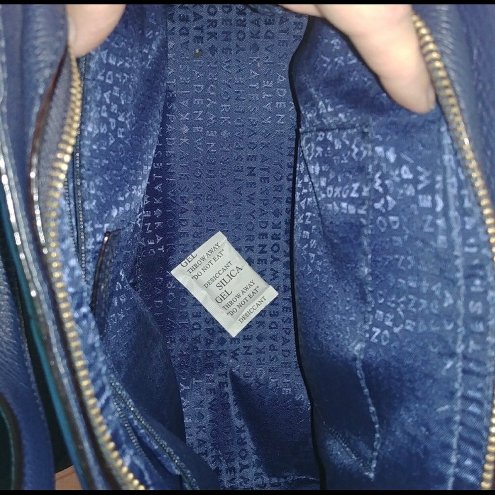 Kate Spade purse - Picture 4 of 5